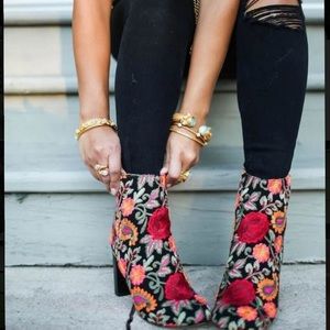 Black embroidered floral booties size 8